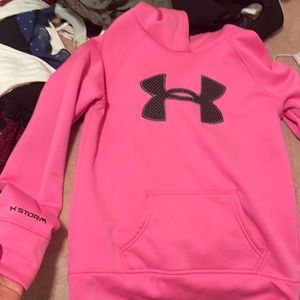 Under armour hoodie in youth large